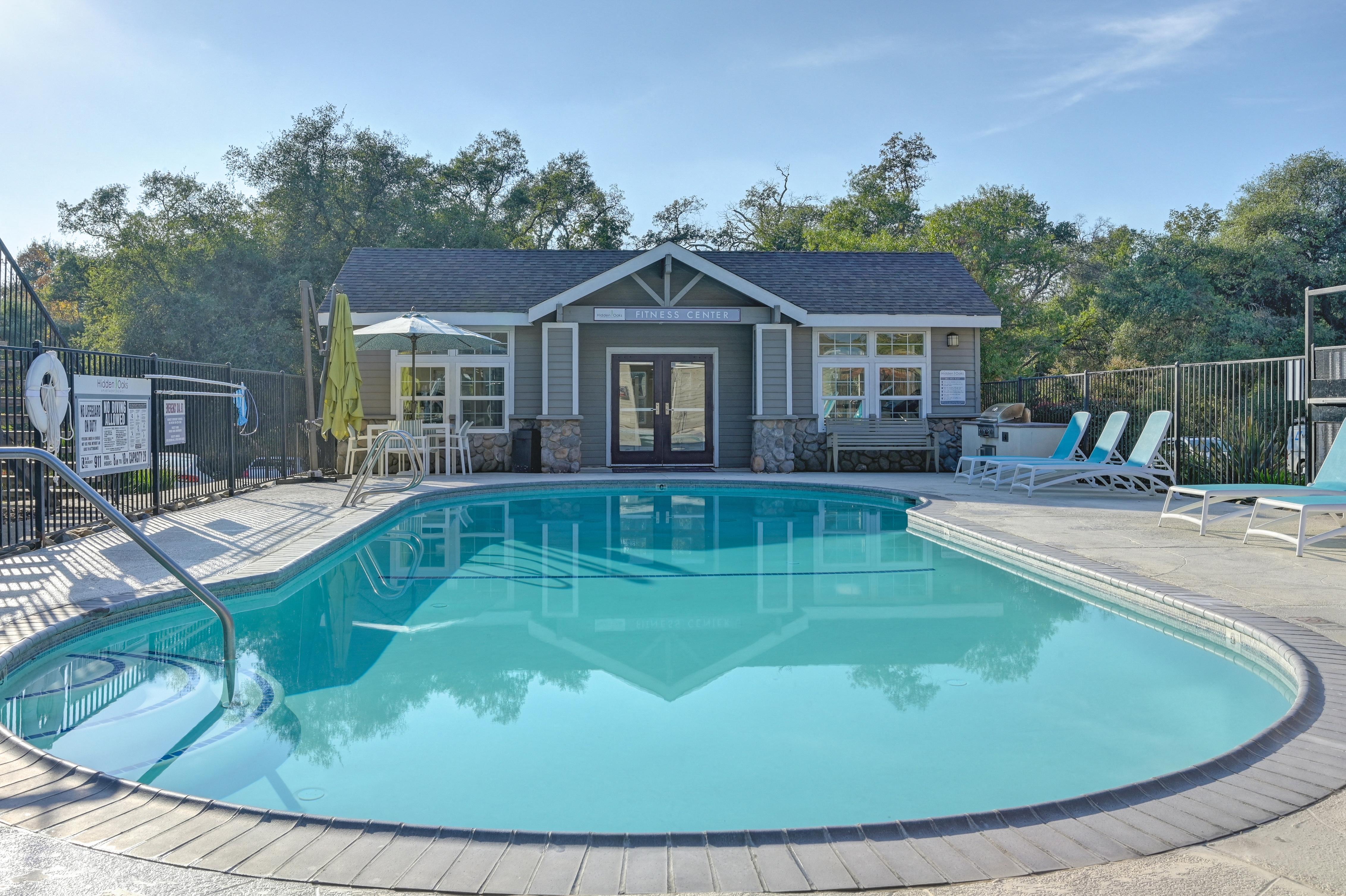 Hidden Oaks Apartments